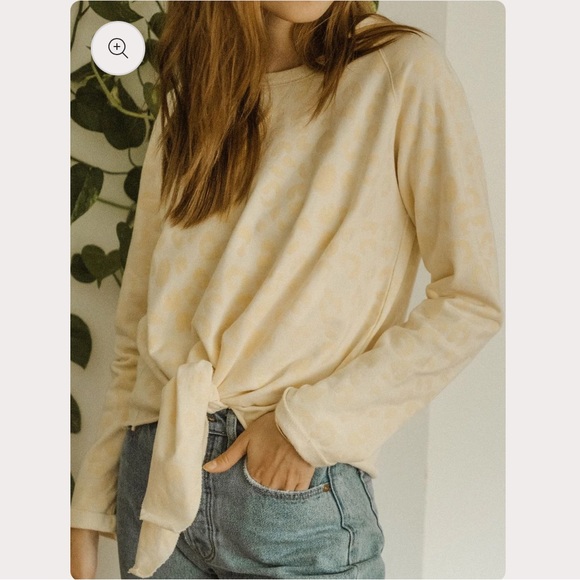 Jackson Rowe Arose Sweatshirt Cream Leopard Print Tie Front Cotton Sweatshirt - Picture 2 of 15